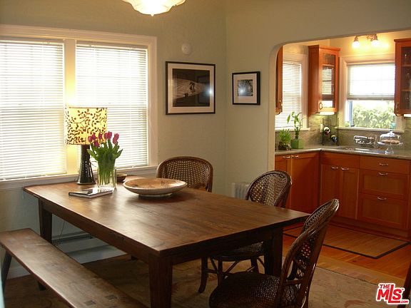 4th image of 243 Mills St