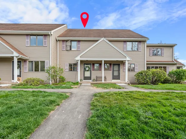 70 Woodcock Court #70, Windsor Locks, CT 06096