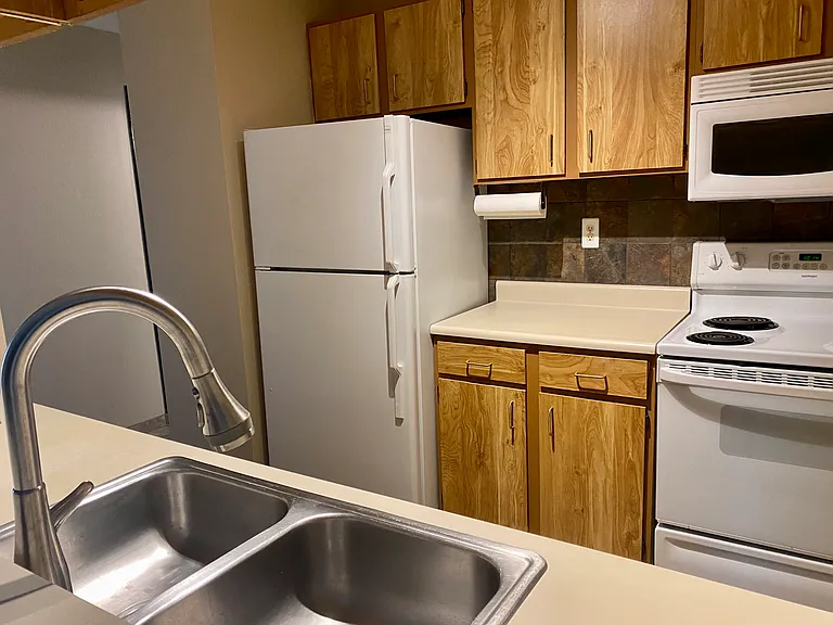 5333 Brody Dr — Photo 11