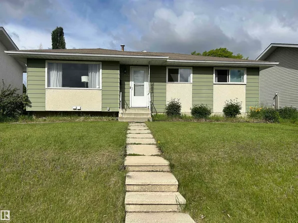 10924 30th St NW, Edmonton, AB T5W 1V9