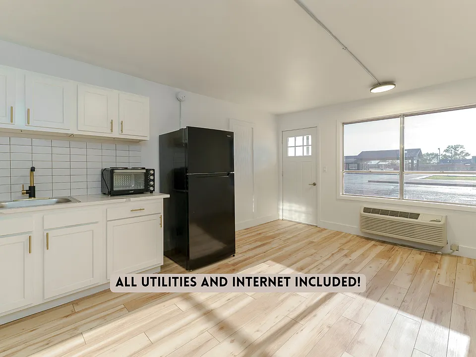 1710 Highway 67 S #A