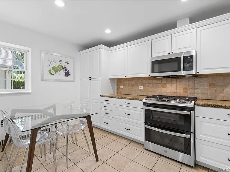 65 Wildwood Rd — Photo 9