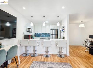 5 Embarcadero W APT 130, Oakland, CA 94607