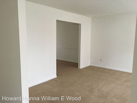 4th image of 3869 Sherman Oaks Ave