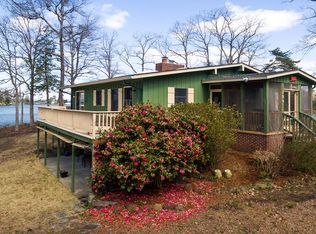 184 Holly Ln, Lancaster, VA 22503