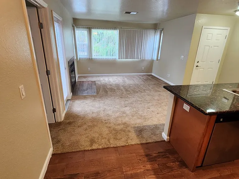 Carmel Woods Apartments — Photo 46