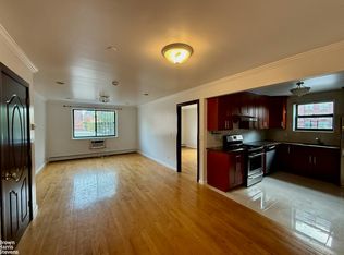 75-48 Parsons Blvd #2G, Fresh Meadows, NY 11366