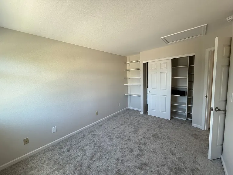 818 Spyglass Cir — Photo 19