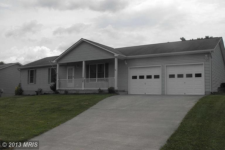 2nd image of 8026 Hillside Dr