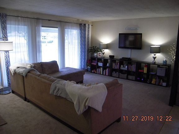 3rd image of 1415 Grant St