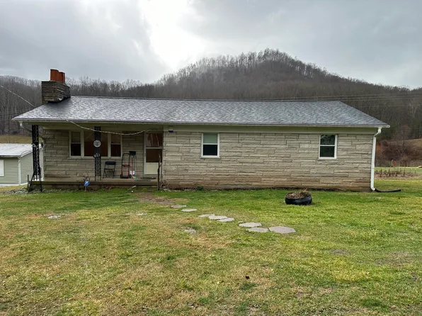 1057 Pilot Knob Cemetary Rd, Berea, KY 40403