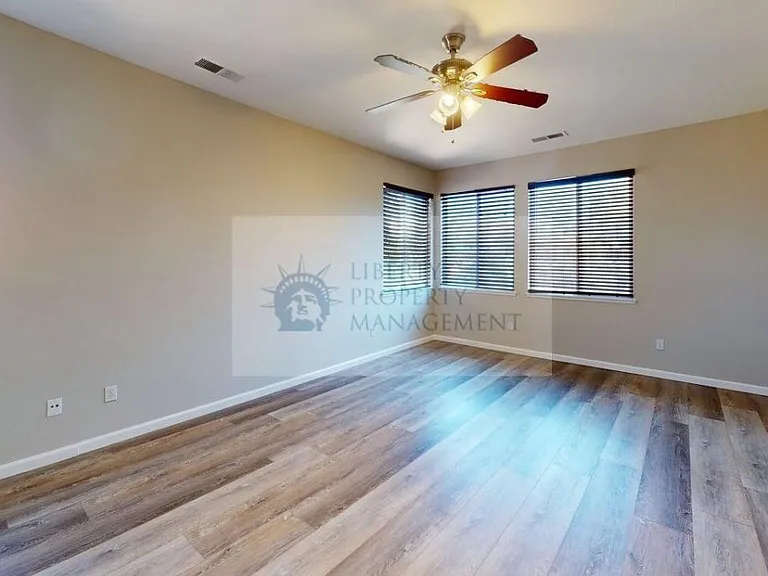 5249 Stonehart Ln — Photo 14
