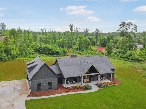 1307 Temple Draketown Rd, Temple, GA 30179