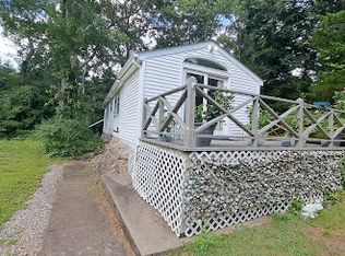889 Upper Union St, Franklin, MA 02038