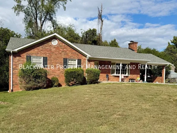 100 Hampden Dr #2, Lynchburg, VA 24502