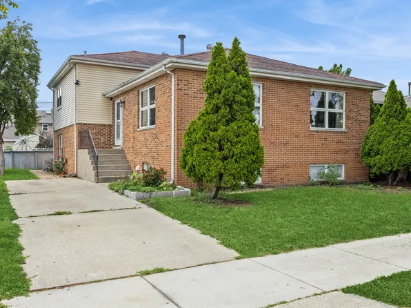 6614 Kane Ave, Hodgkins, IL 60525