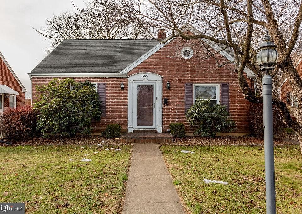 1st image of 520 Cumberland Ave