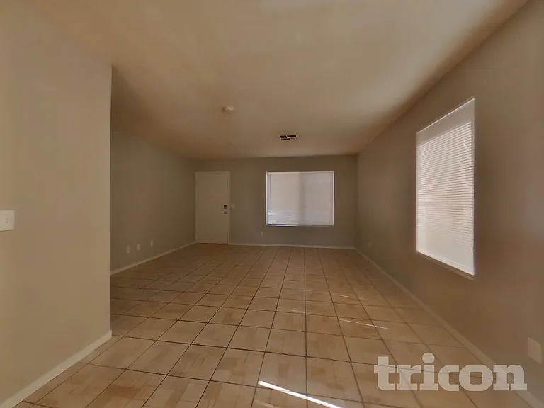 4127 W Solar Dr — Photo 5