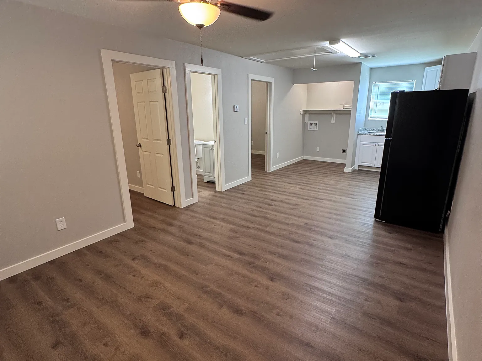 2 bed, 600 sqft, $1,300 — Photo 2