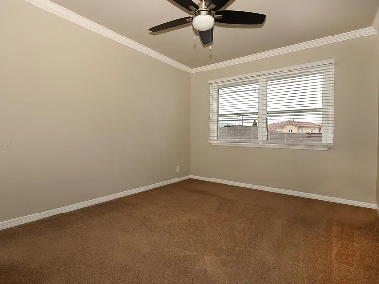 530 Howard St #D — Photo 4