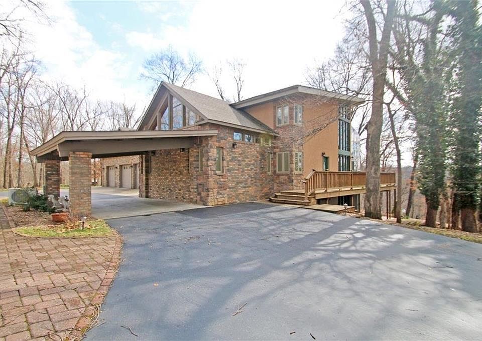 1st image of 56 W Alton Cir