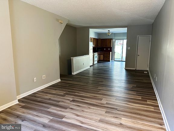 5th image of 2612 S 16th St #1