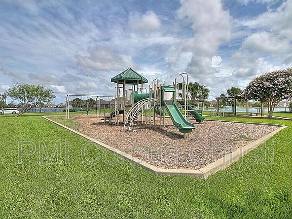 5th image of 7934 Lands End Dr