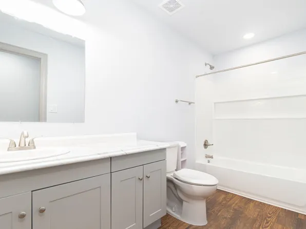 618 Live Oak St, Blanco, TX