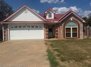3913 Kingsberry Dr, Van Buren, AR 72956