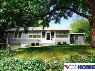 6904 Spencer St, Omaha, NE 68104