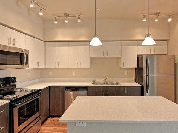 1688 Stella Ave #320