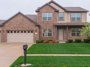 1809 Pfitzer Rd, Normal, IL 61761