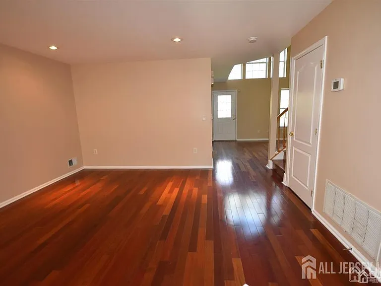 47 Jared Dr — Photo 6