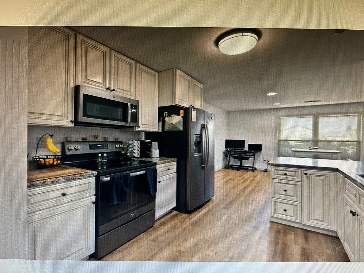 Building Photo - 1 Charlotte Pl #1