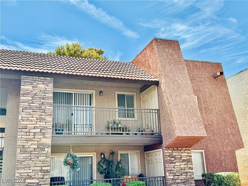 2nd image of 5295 Indian River Dr Unit 302
