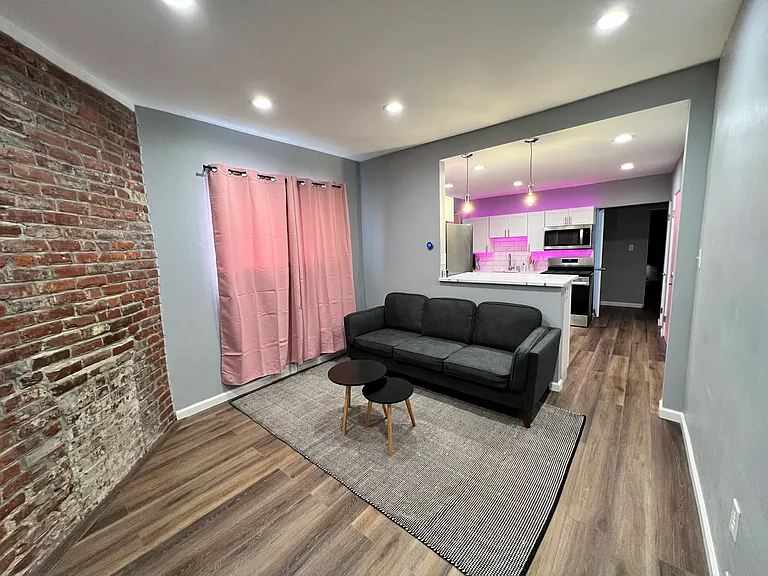 3932 Vinceton St #3 — Photo 3