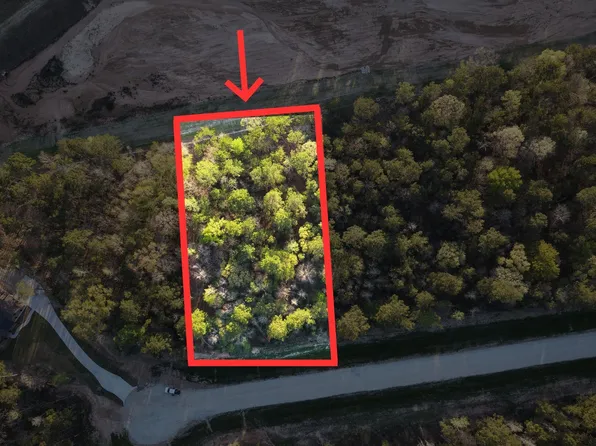 186 Bunkhouse Rd, New Waverly, TX 77358