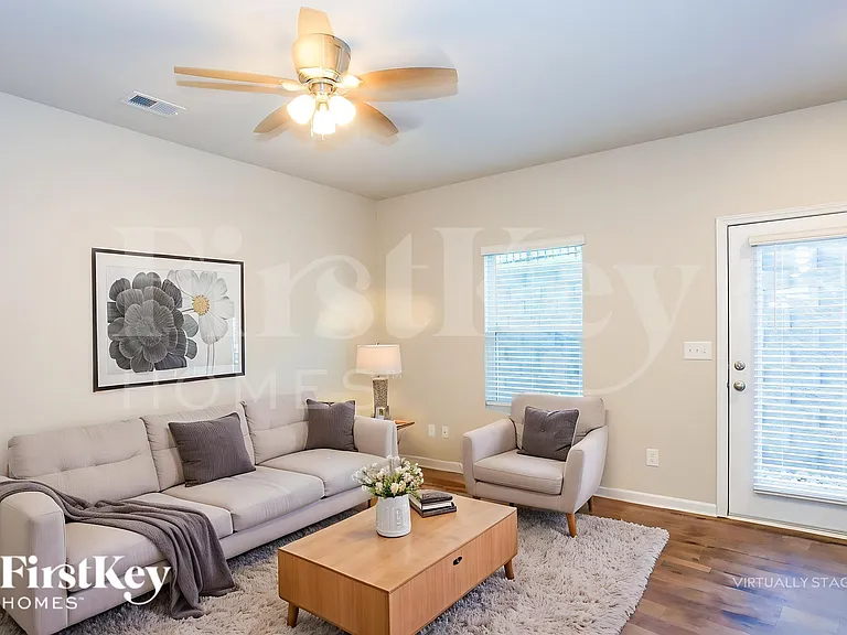 10724 Rivergate Dr NW — Photo 4