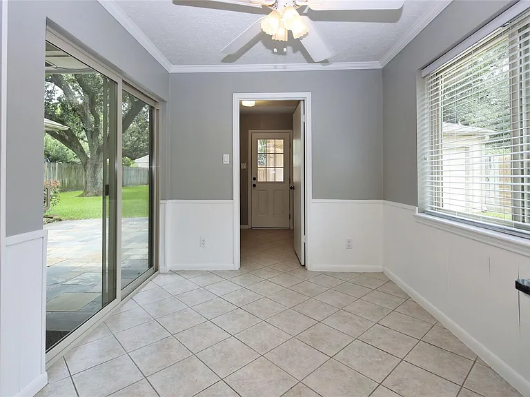 2315 Eaglerock Dr — Photo 8
