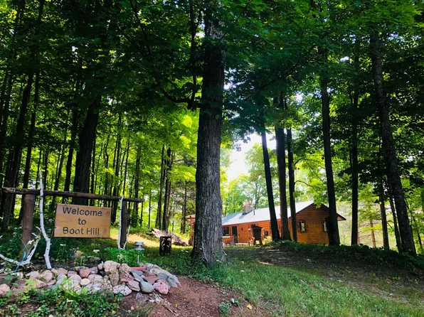 4346 W Highview Dr, Park Falls, WI 54552