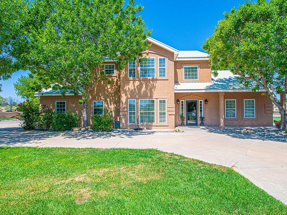 1st image of 1367 Chavez Ln