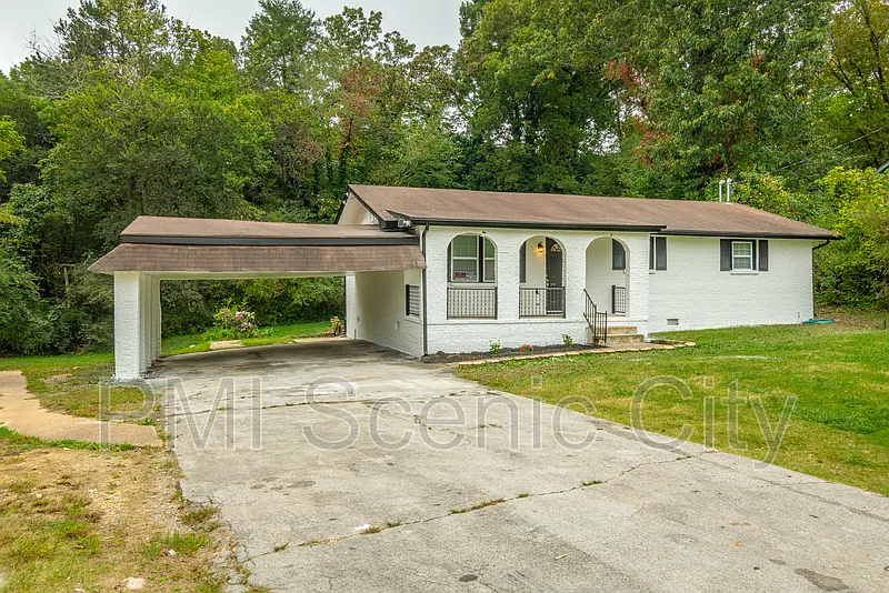 3 bed, 2.0 bath, 1582 sqft, $1,450 — Photo 3