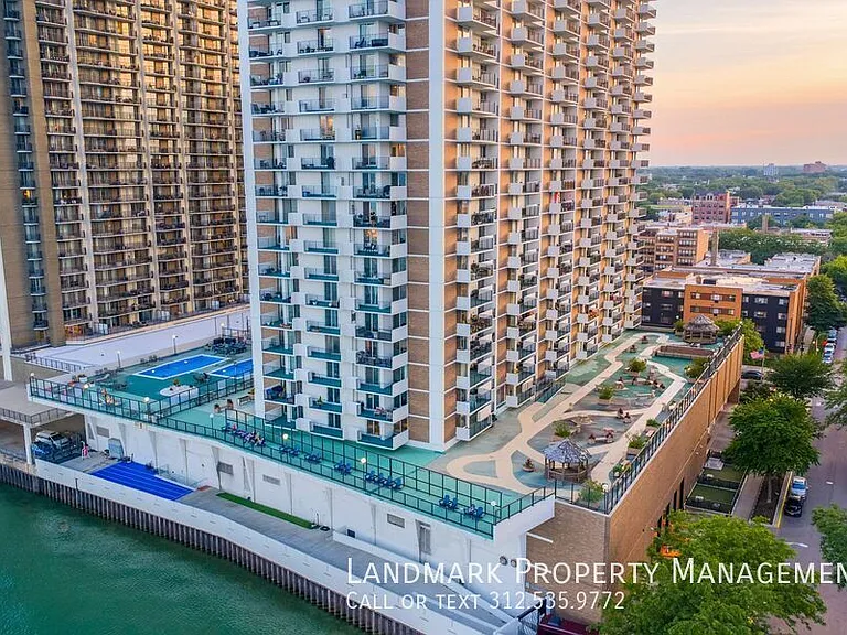 6033 N Sheridan Rd #35D — Photo 46