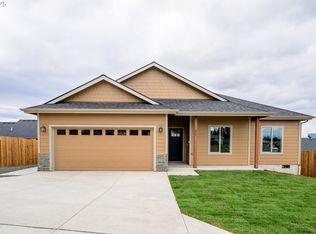 673 Boulder Loop, Creswell, OR 97426