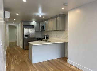 2042A Pacific St #1, Brooklyn, NY 11233