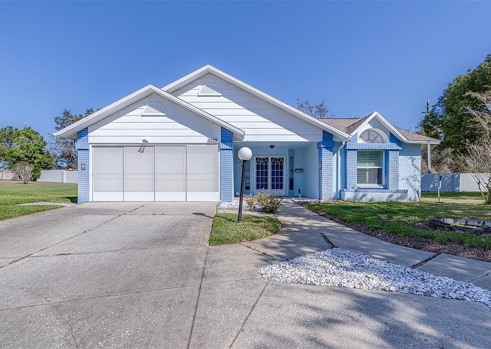 1st image of 11525 Forest Run Ct