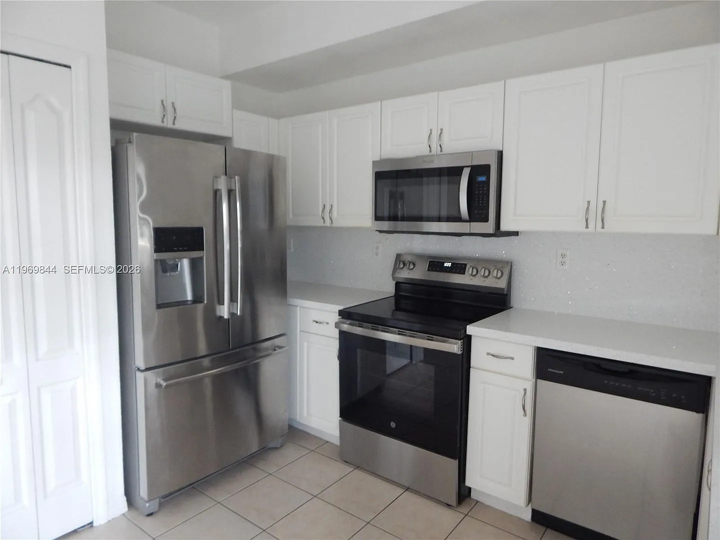 8986 W Flagler Street 9, Miami, FL 33174 — Photo 4