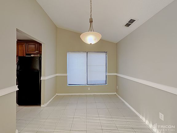 3rd image of 1303 Mohrlake Dr