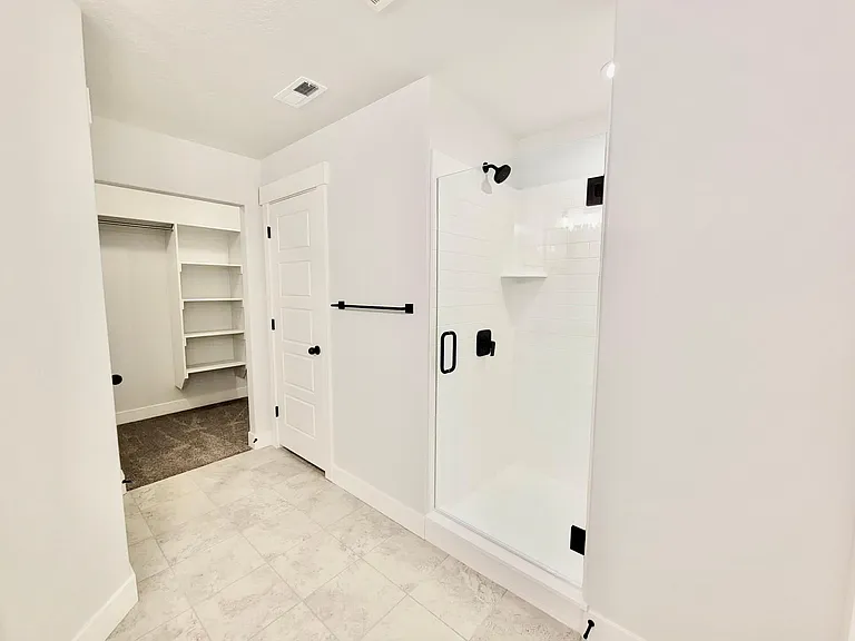 416 N 250 W — Photo 5