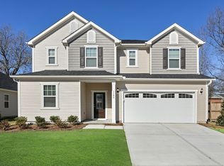 1186 Kafka Dr, Fuquay Varina, NC 27526